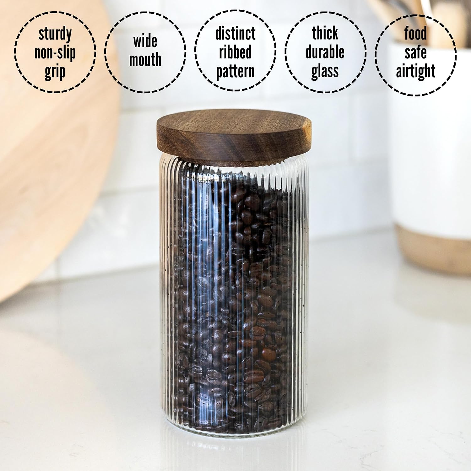 Ribbed Glass Jars with Wooden  - Food Snacks Images reseña y precio